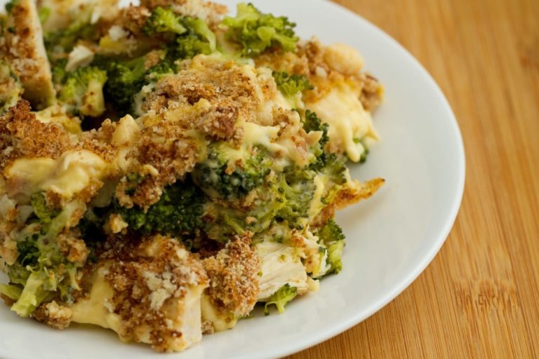 Chicken Divan: Easy Chicken Broccoli Divan with Chicken Divan Rice