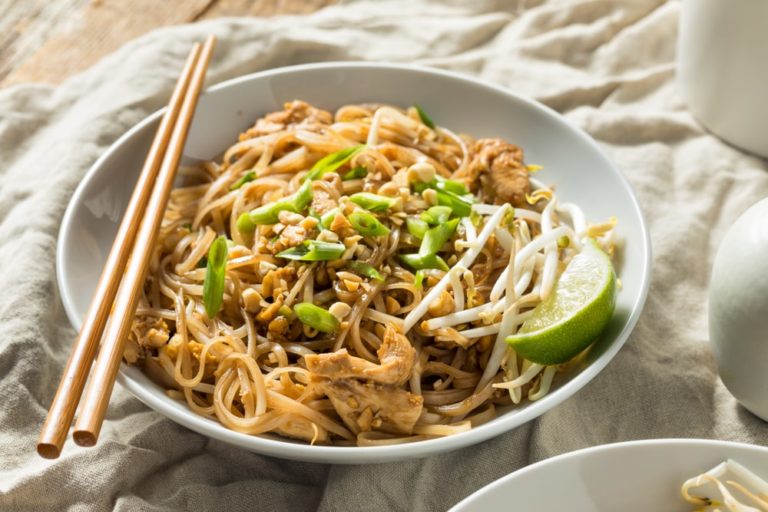 Keto Chicken Pad Thai - Low Carb Chicken Pad Thai With Shirataki Noodles