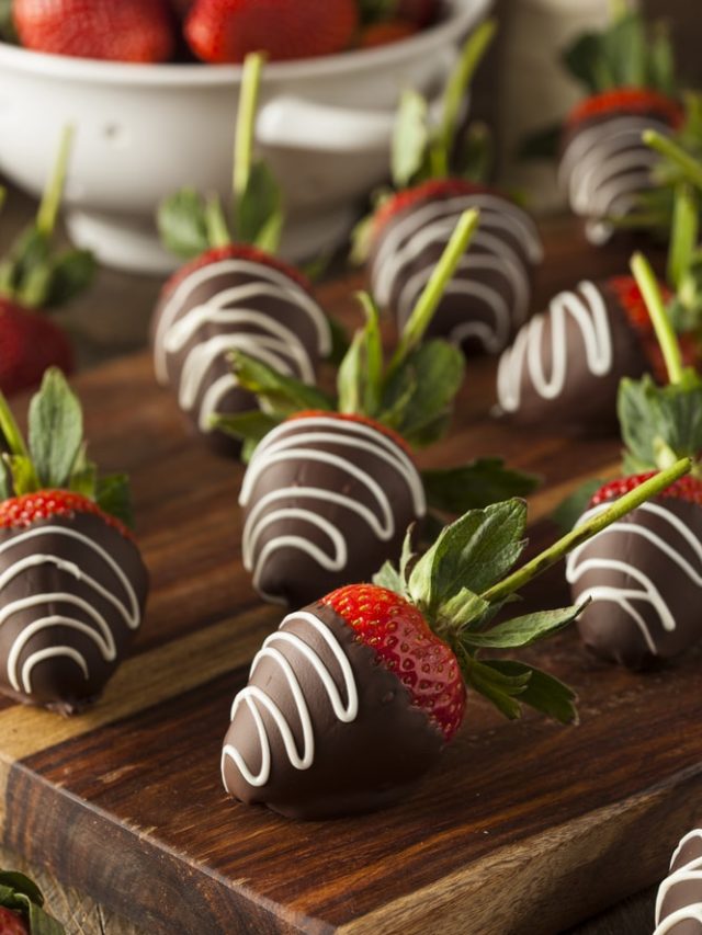 valentines chocolate covered strawberry