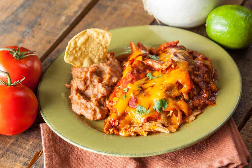 Crockpot chicken enchilada casserole