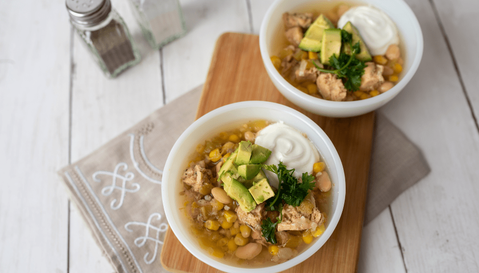 Easy Crockpot 5 Ingredient White Chicken Chili